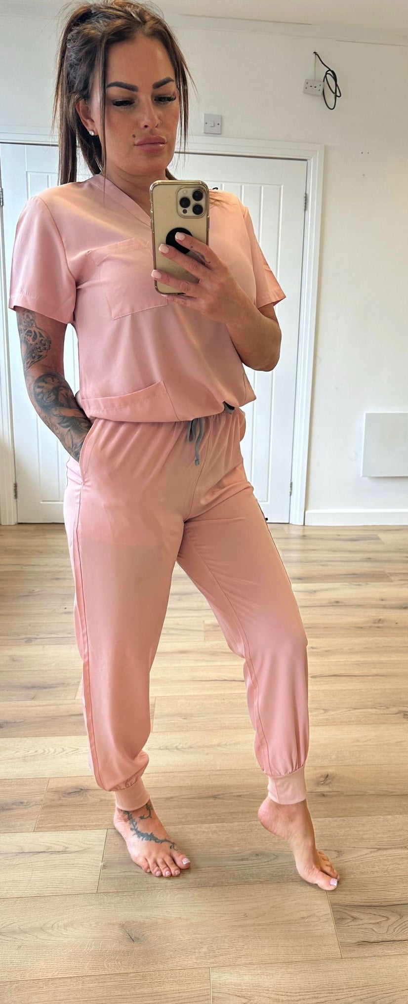 Basic - Bleach Proof Cuffed Leg