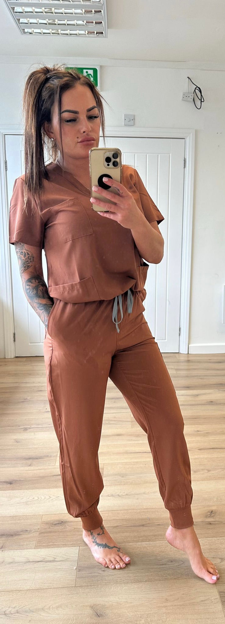 Basic - Bleach Proof Cuffed Leg